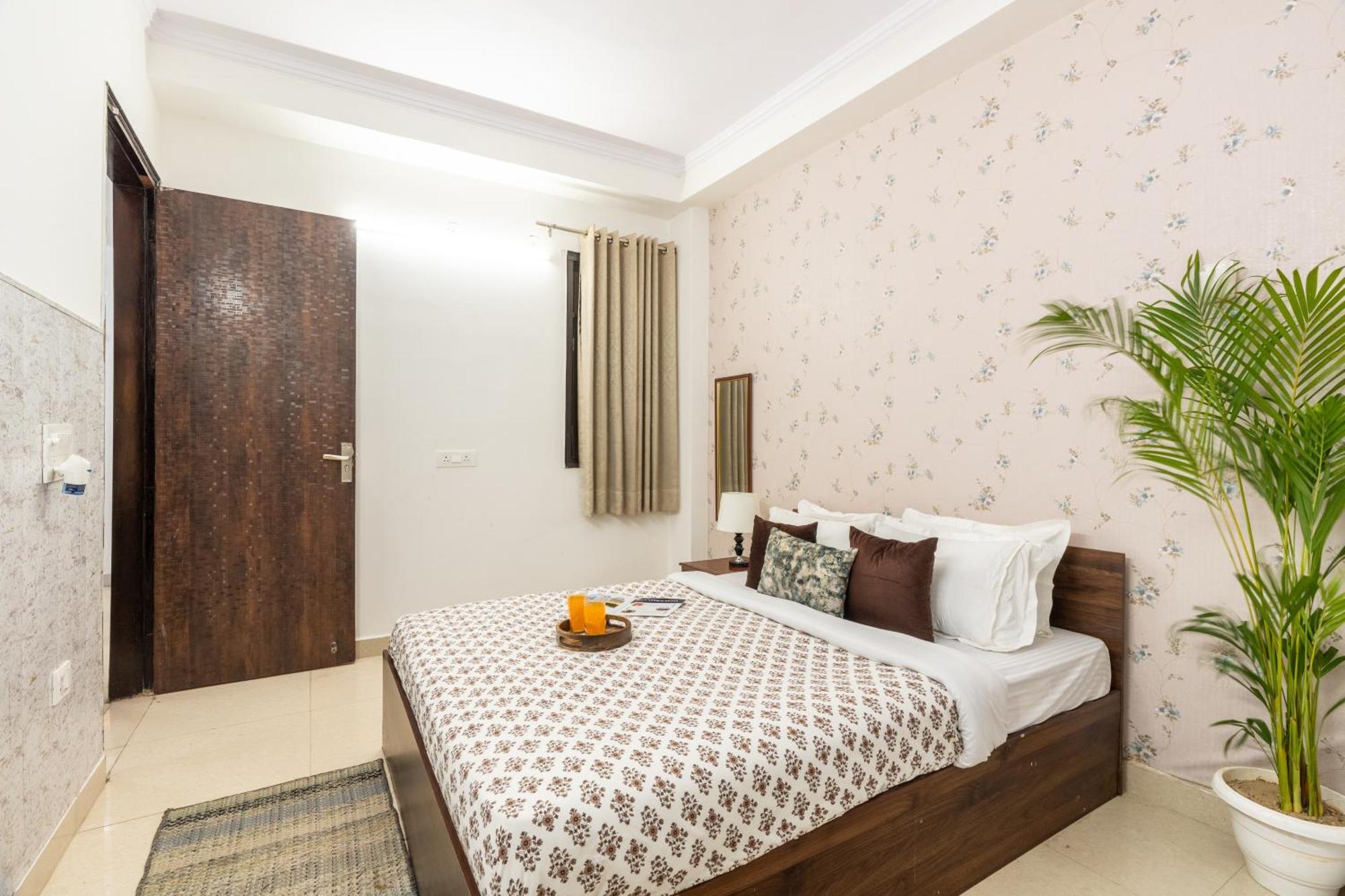 新德里Homlee-Vintage 2Bhk-Ndls-Lift-Bharat Mandapam公寓 外观 照片