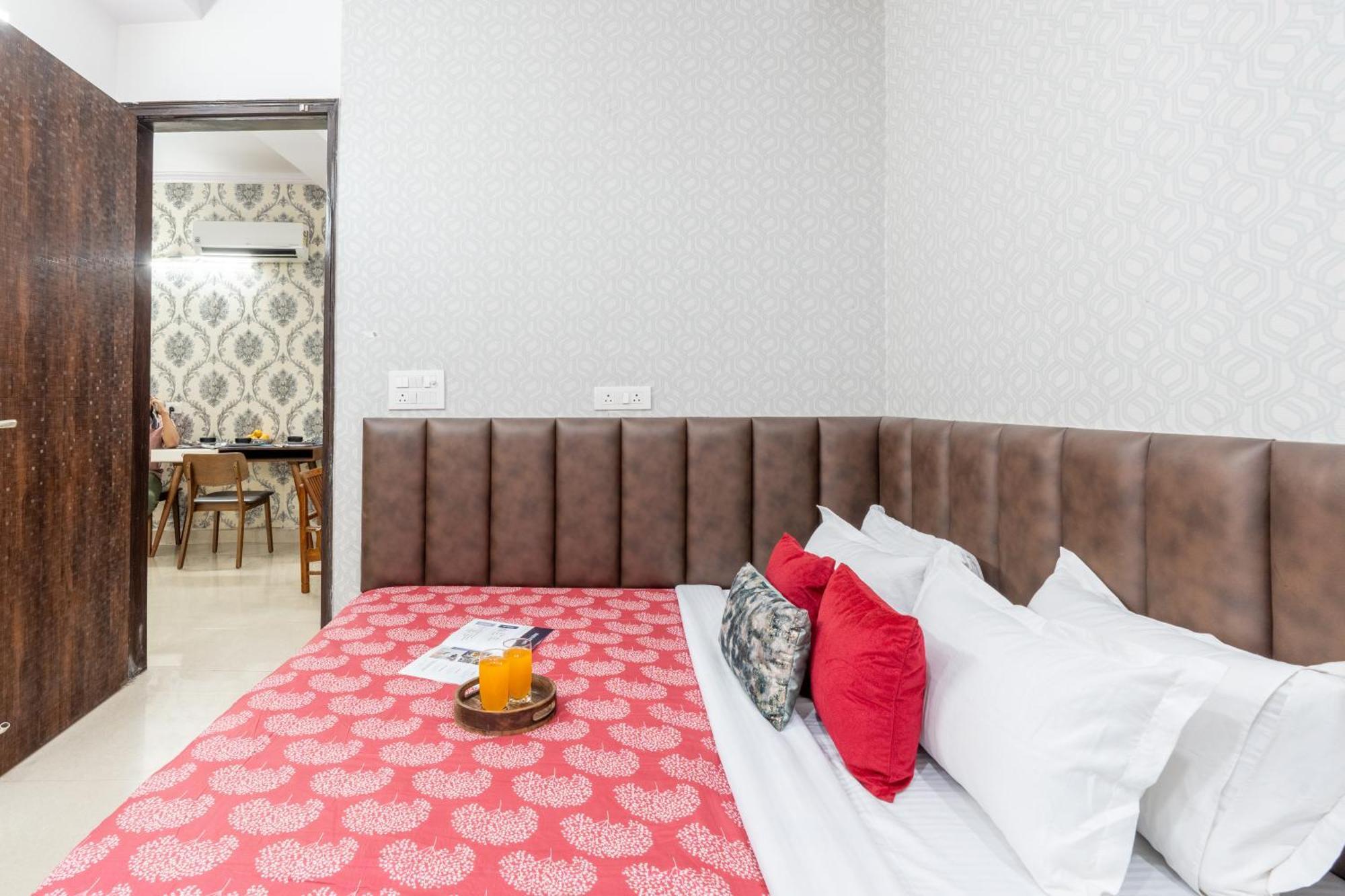 新德里Homlee-Vintage 2Bhk-Ndls-Lift-Bharat Mandapam公寓 外观 照片